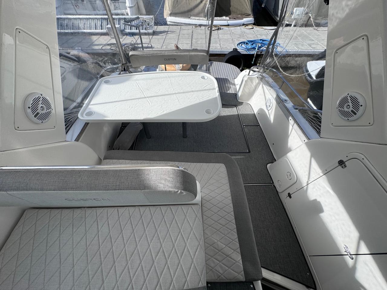 2b1602d5-2184-4d94-adc3-a46013e4d287